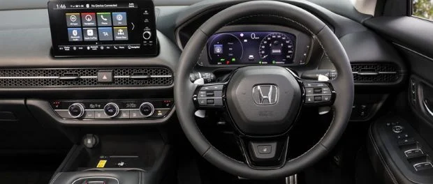 interior del Honda ZR-V