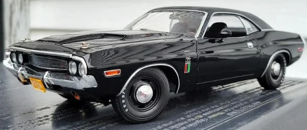 Challenger RT SE negro de 1970