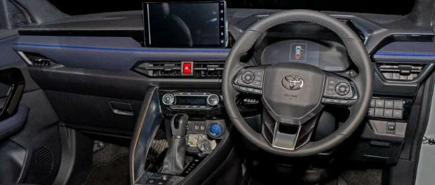 Toyota Yaris Cross indonesio interior