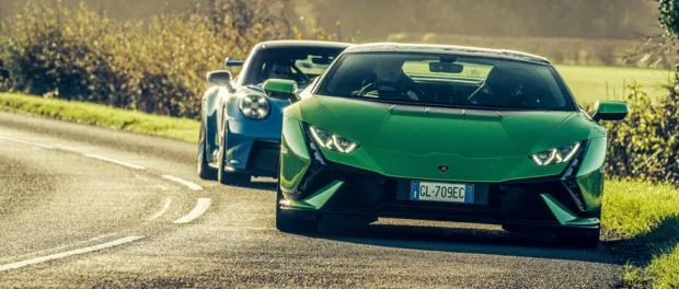Porsche 911 GT3 vs Lamborghini Huracán